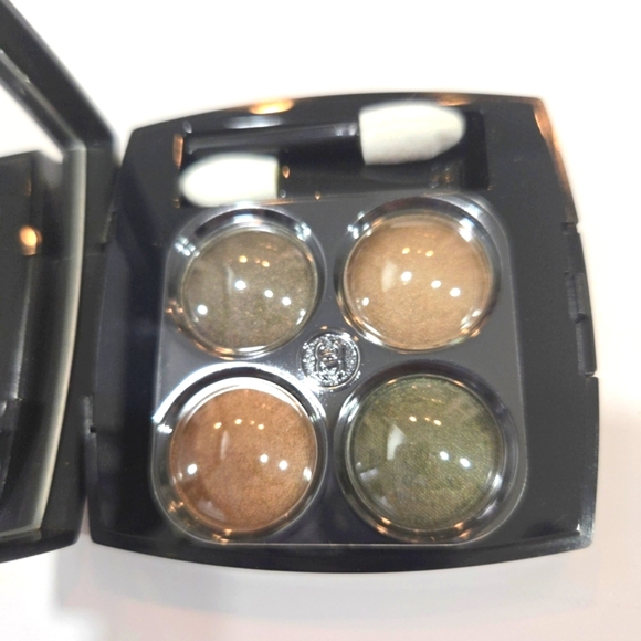 CHANEL 318 BLURRY GREEN Les 4 Ombres Multi-Effect Eyeshadow Pallet New - Picture 5 of 13
